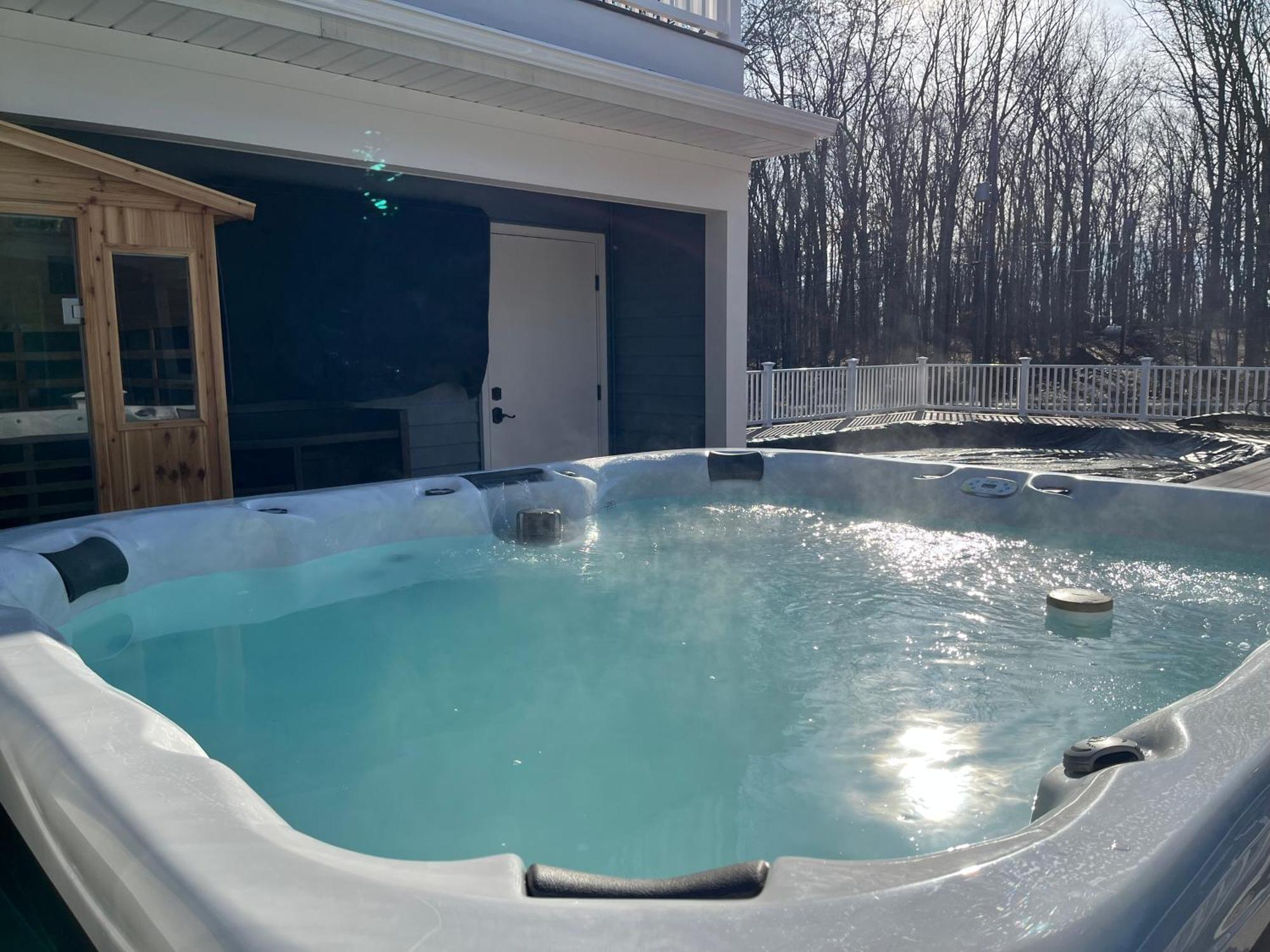 Four Seasons For Fun Bed & Breakfast Lakeville Bagian luar foto