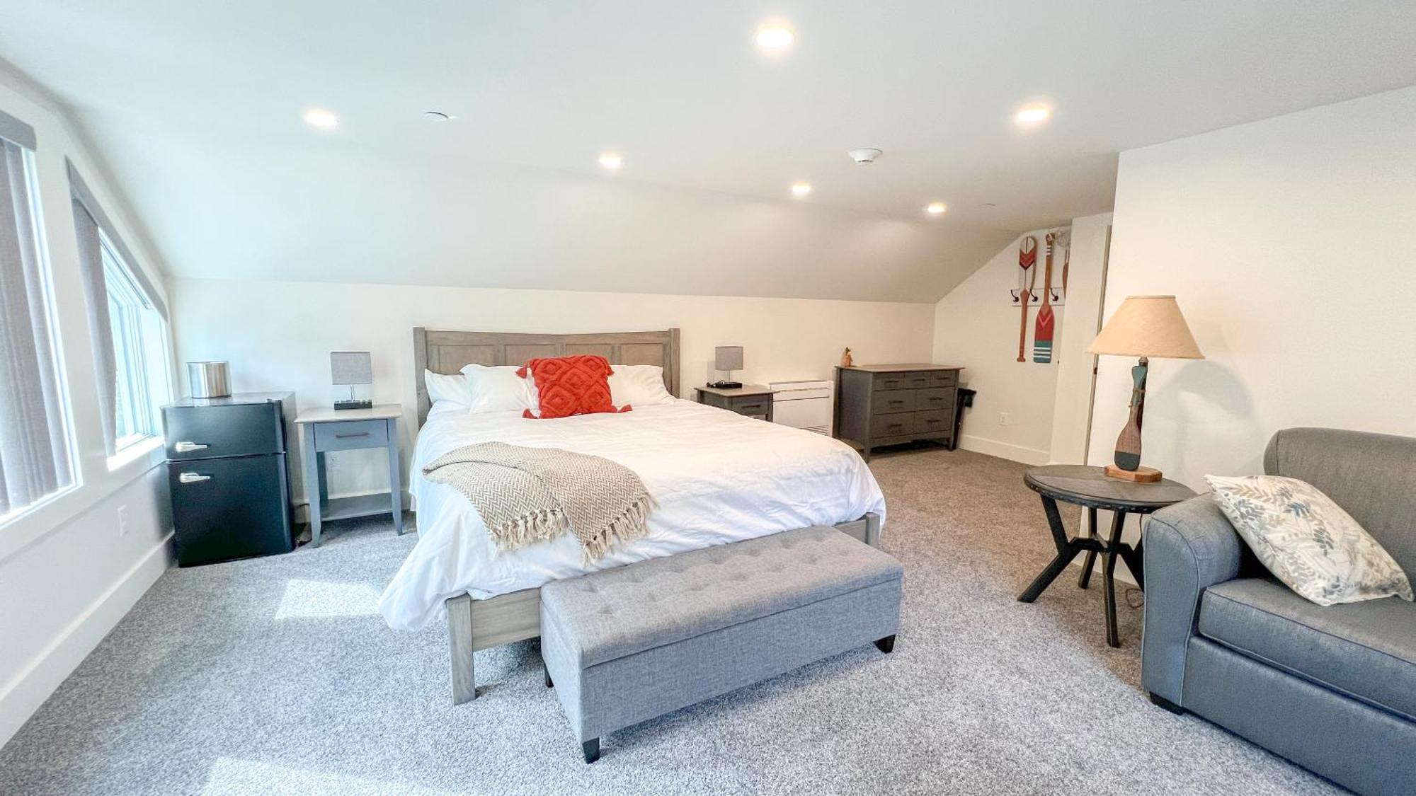 Four Seasons For Fun Bed & Breakfast Lakeville Bagian luar foto