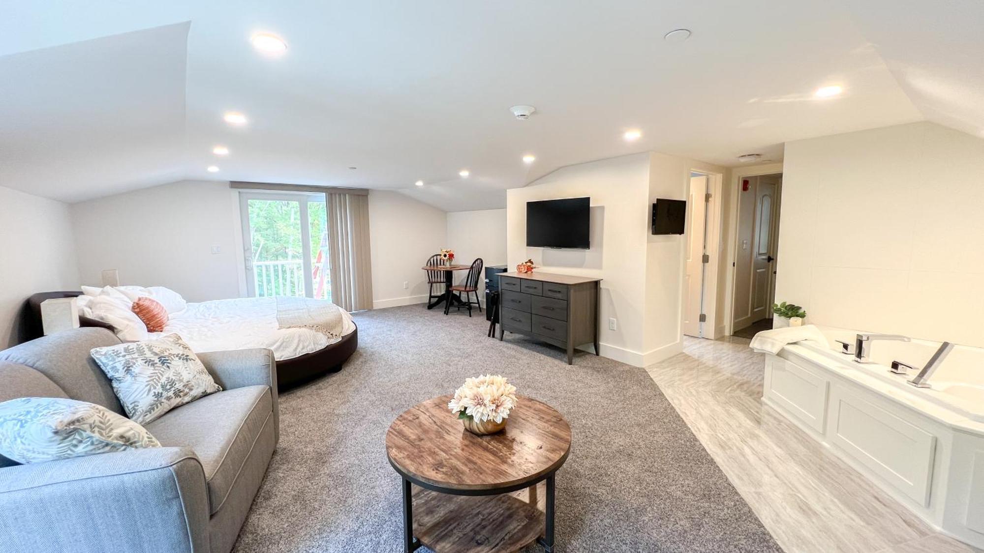 Four Seasons For Fun Bed & Breakfast Lakeville Bagian luar foto
